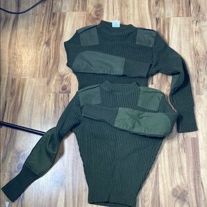 2 Sweater size 38 - USMC marine Corps military 100% wool